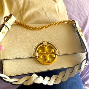 AUTHENTIC TORY BURCH HAND BAG